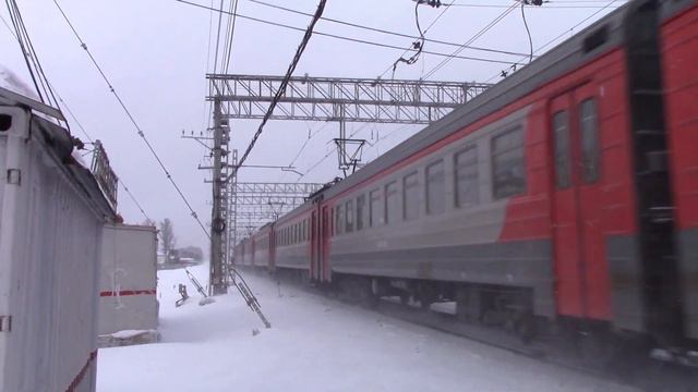 Электропоезд ЭР2К-1133 станция Щербинка смотреть онлайн