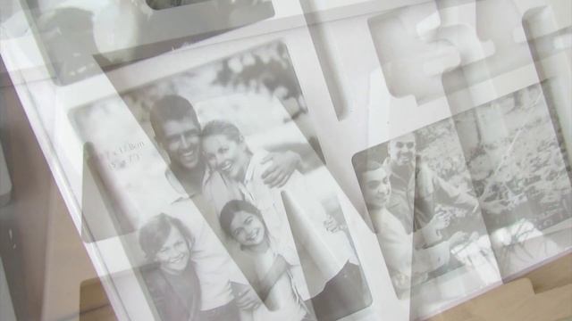 Рамка для фотоколлажей на 10 фотографий Family (Видео обзор) podarki-odessa.com смотреть онлайн