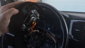 Outlander 3 снятие AIRBAG, замена руля