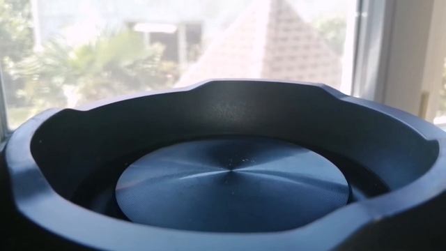 басс тест китайской колонки смотреть онлайн