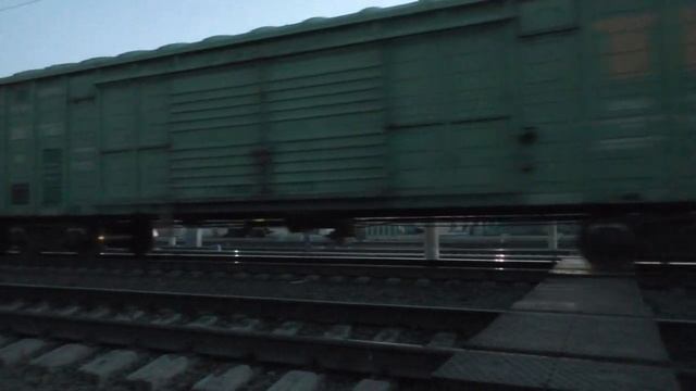 Звук проезжающих вагонов