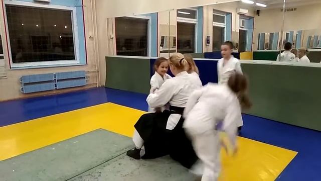 Высокая страховка. Дети смотреть онлайн