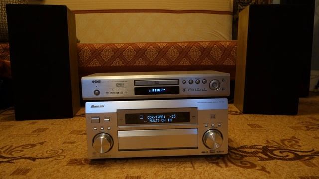 Премьера Pioneer VSX-AX3 + Вега 50АС-106 смотреть онлайн