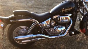 Звук / Sound на мотоцикле Сузуки Десперадо / Suzuki Desperado VZ800 (vz400) / Марадер