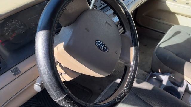 GovDeals: 2006 Ford Crown Victoria смотреть онлайн