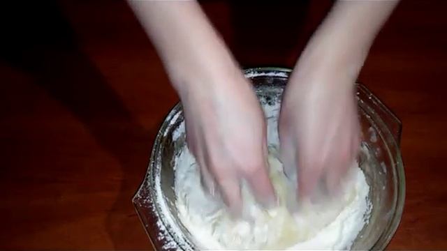 СУПЕР !!!! БУЛОЧКИ с МАКОМ. Рецепт ИДЕАЛЬНОГО ДРОЖЖЕВОГО теста Булочки с маком смотреть онлайн