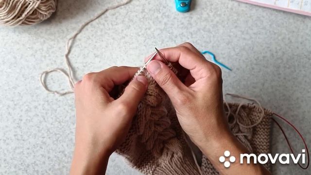 Лидер среди вязаных комбинезонов для малышей.Мастеркласс по комбинезону с косами «мишка».Часть 1 смотреть онлайн