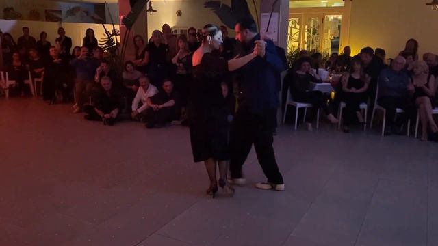 Rino Fraina e Graziella Pulvirenti - Masters of Tango - Milonga "La Magica" смотреть онлайн