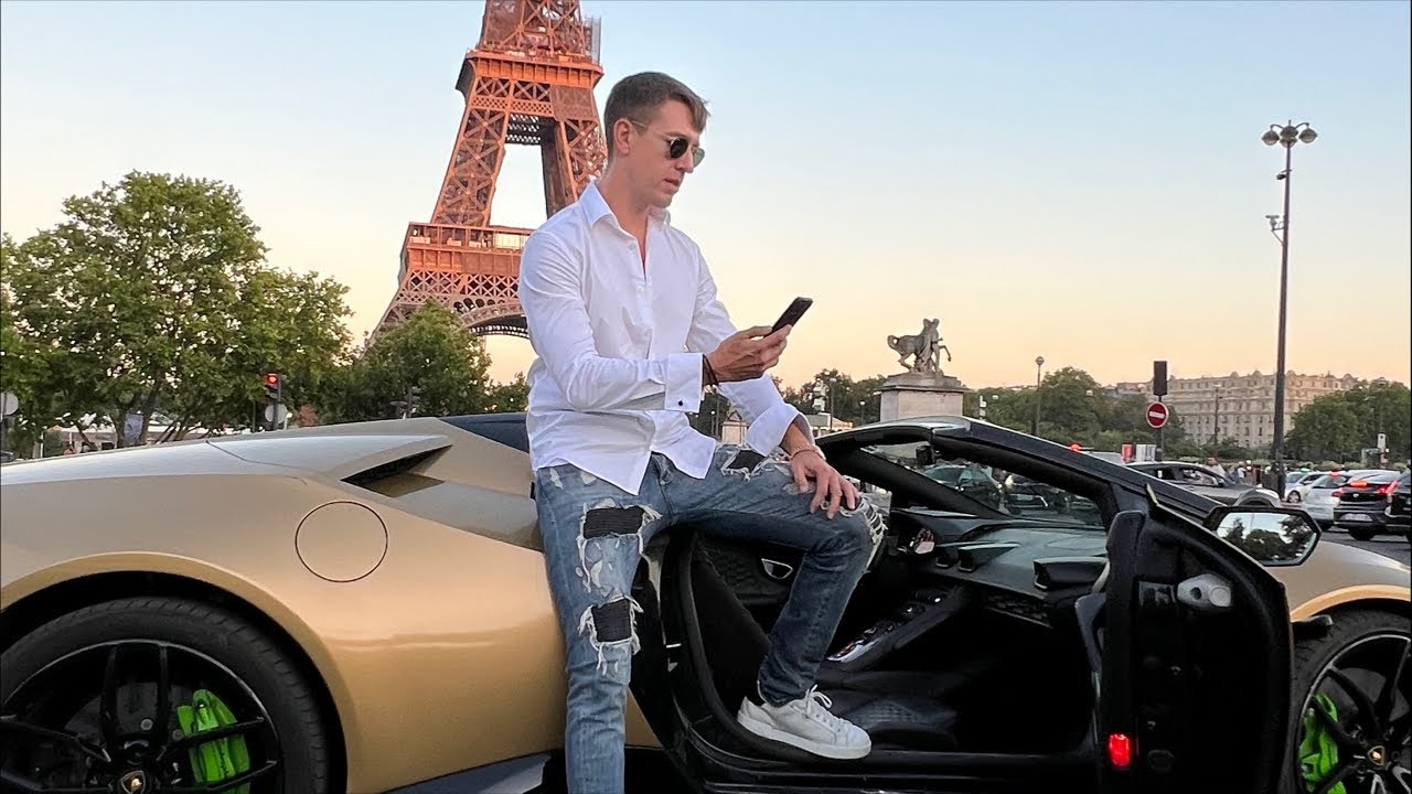 ? Задай вопрос Алексу Лесли ?