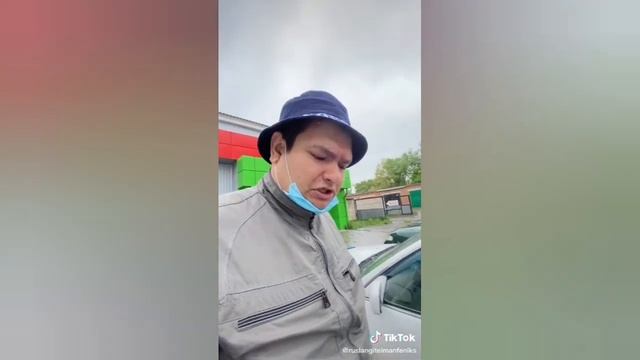 Руслан Гительман и Катя,Руслан лижет Ноги Кати,Катя присела 100 раз смотреть онлайн