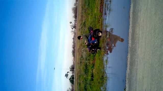 Probando el Scout 200cc en campo fiscal en Berazategui. смотреть онлайн