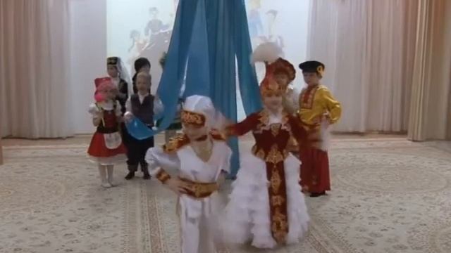 Клип посвященный Ассамблеи народов Казахстана. смотреть онлайн