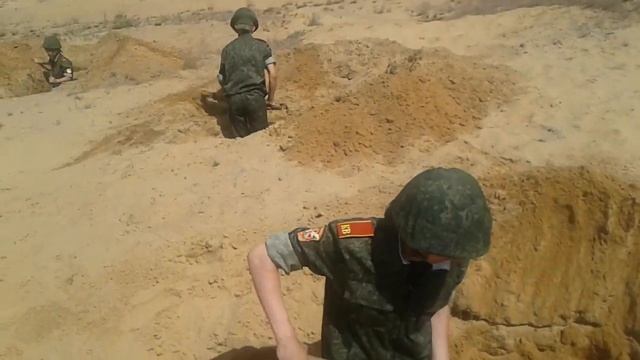 Любим копать окопы.... смотреть онлайн