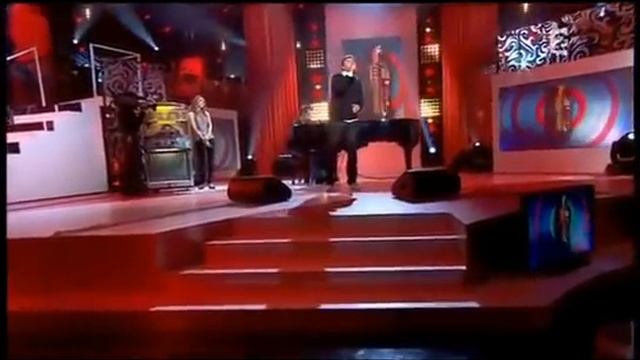 DANIEL LEVI - Je Suis Malade (Dans L'Univers De Lara Fabian 2010) смотреть онлайн