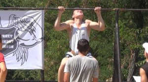 Чемп Херсон обл по Street Workout и Streetlifting 2016 подтягивания +45 кг