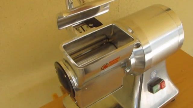 Commercial Cheese Grater | Australia смотреть онлайн