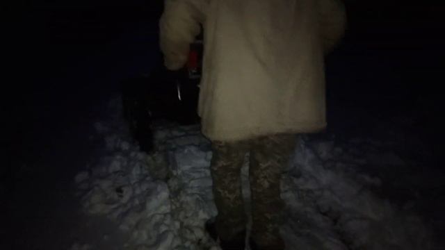 Испытания саморобной лопаты до мотоблока смотреть онлайн