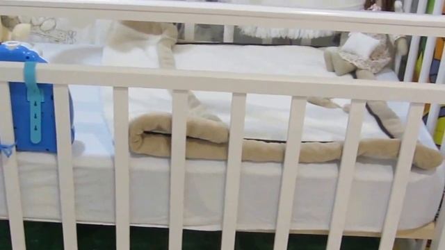 Уголок для малыша / Мама блогер / LA смотреть онлайн