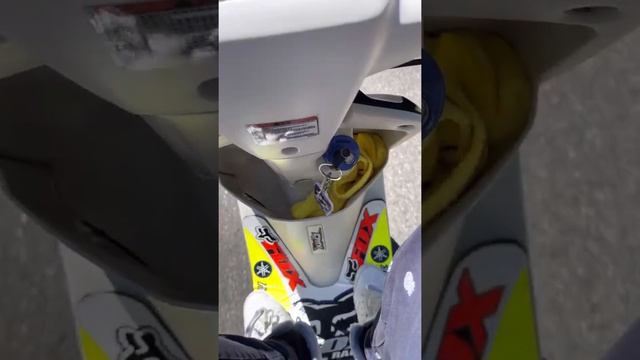 Yamaha jog Artistic 90cc stands ? смотреть онлайн