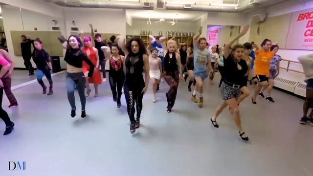 COLDHEARTED SNAKE | Waacking | Princess Lockerooo | Dance Mogul Magazine смотреть онлайн