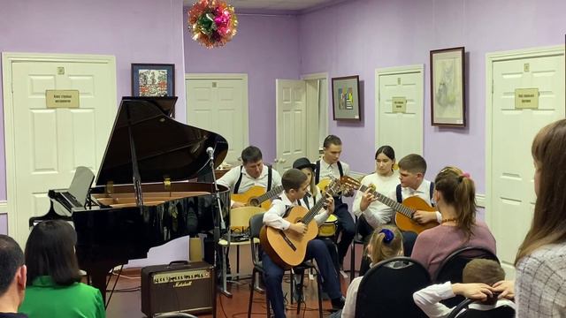 Творчество моего сына Владимира - Гитара ДШИ 10 Саратов Рук.А.Губанов/26.12.22 18:00 смотреть онлайн