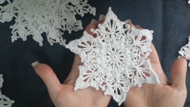 СНЕЖИНКИ КРЮЧКОМ, НОВОГОДНИЕ СНЕЖИНКИ+СХЕМЫ 2022 ГОД КРАСОТА СВОИМИ РУКАМИ, ДЛЯ ТЕХ КТО ВЯЖЕТ. смотреть онлайн