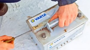 #техника #ремонт #обзор Снятие обслуживание аккумуляторной батареи! Форд фокус 2