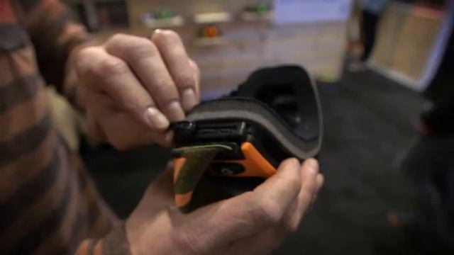 Zeal Optics HD2 Camera Goggle - SIA 2014 Preview смотреть онлайн