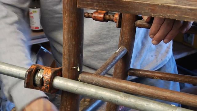 How to Repair & Restore an Old Chair : How to Clean Off the Excess Glue from the Chair смотреть онлайн