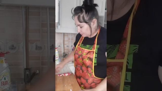 Готовим Корейские Куриные Лапки смотреть онлайн