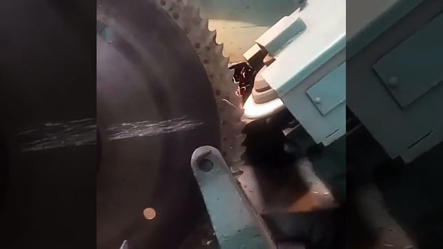 Пила Геллера или ленточная пила по металлу смотреть онлайн