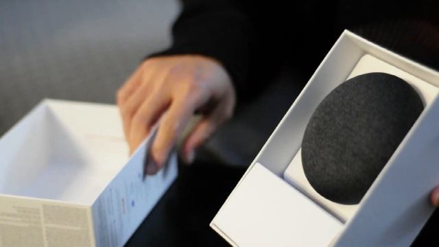 Google Nest Mini Unboxing смотреть онлайн