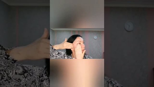 Приемы для разглаживания "носогубки" + классическое тейпирование смотреть онлайн