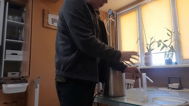 Делаем спирт сырец. Первая перегонка самогона! Важные приемы, которые нужно знать.