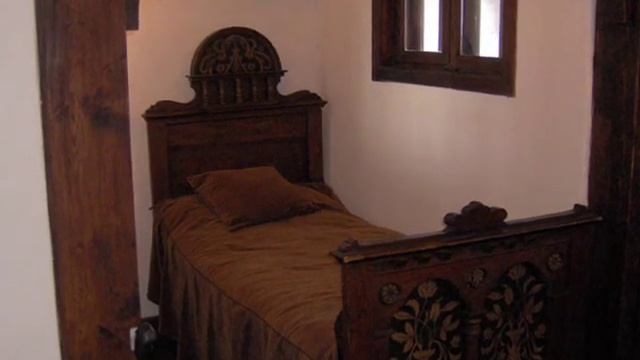 Dracula Castle in Transylvania, Bran, Romania - interior смотреть онлайн