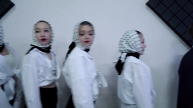 FOX DANCE STUDIO// КЛИП «БЕСПРИДАННИЦА» смотреть онлайн