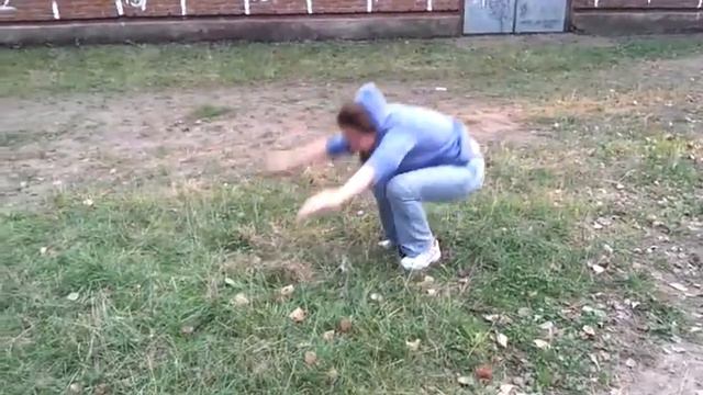 Антонова Юлия.Стойка на руках.19.09.12 смотреть онлайн