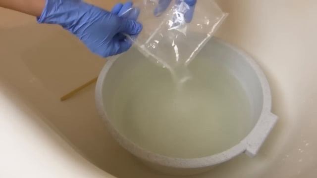 Cómo teñir ropa a mano - Let's turn heads смотреть онлайн