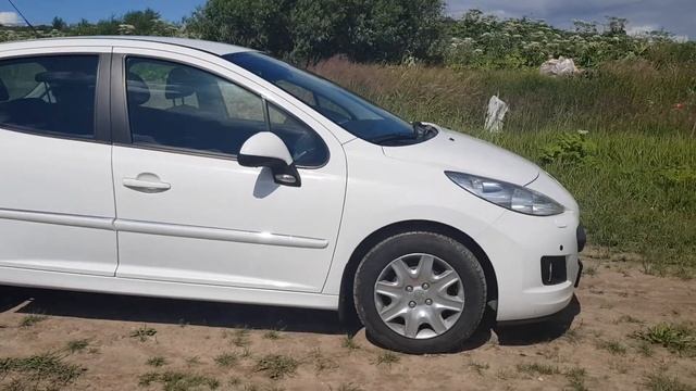 Peugeot 207 11 год