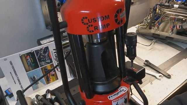 Fragola D100 Crimper Video смотреть онлайн