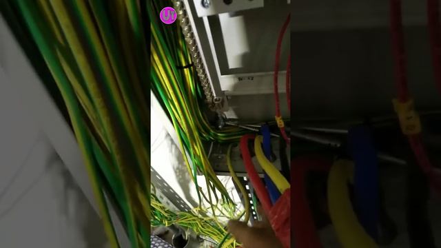 DB Dressing In Dubai connection in Hindi MCB box electrical DB dressing kaise karte hain/Usman Tech смотреть онлайн