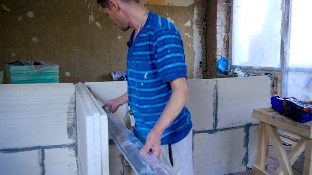 Как возвести межкомнатную перегородку из пазогребневых плит? смотреть онлайн