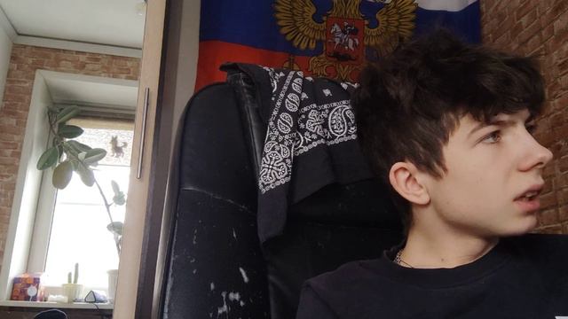 Учусь играть на гитаре 😧 смотреть онлайн