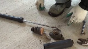 Замена заднего амортизатора Ford Fusion