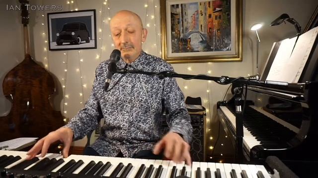 Ian Towers presents: Friday Night Fun Piano Bar! смотреть онлайн
