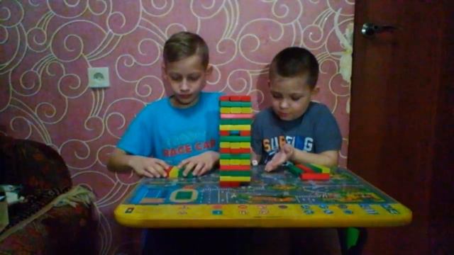 Игра в,,Сорви башню" смотреть онлайн