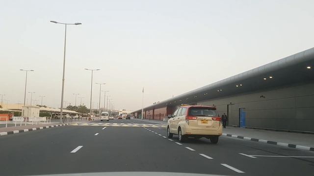 Dubai Airport Terminal 2 / Drive Around Airport Terminal 2 Dubai / New Dubai Video 2022 . смотреть онлайн