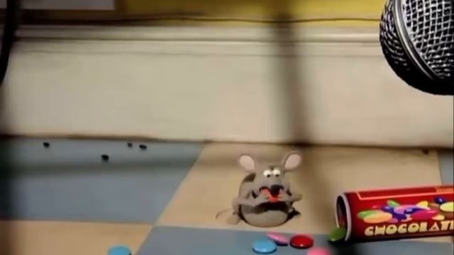 Mouse eating M&M’s with peaceful music for 10 minutes. (He will keep you company and be your friend смотреть онлайн