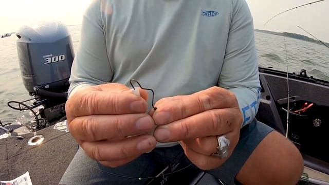 HOW TO Rig Berkley Gulp! On A Slow-Turn Hook For Walleyes