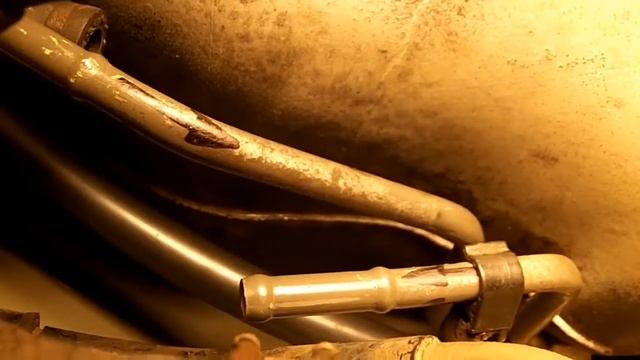 Mazda 626 - Reinstalling the Fuel Tank смотреть онлайн